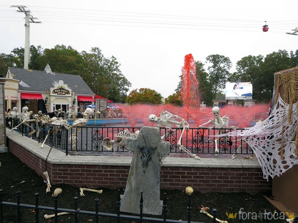 decoração temática do parque para o helloween